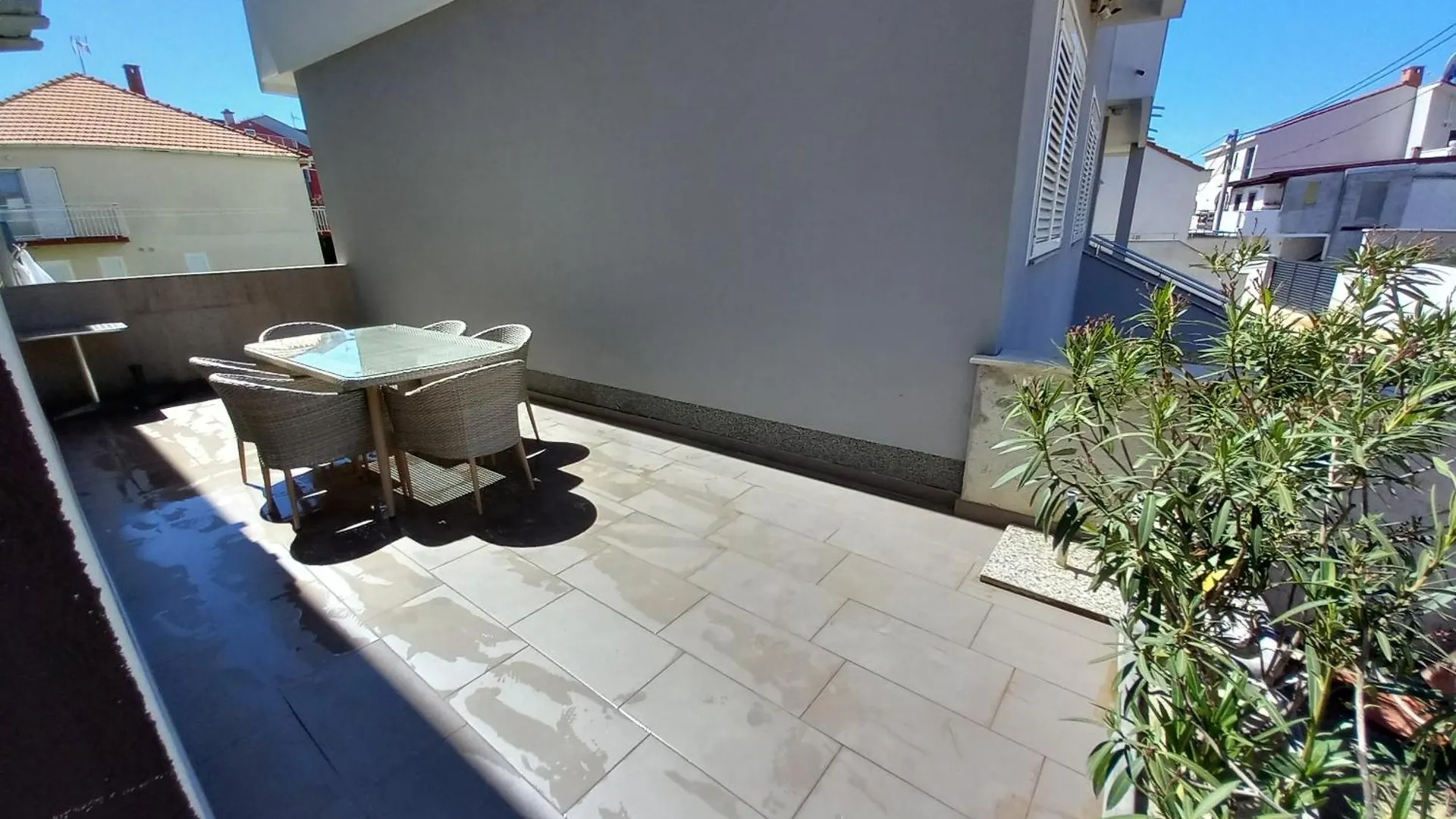 Apartment Jelena - Cozy Two Bedroom Apartment Only 70M From The Beach, Diklo - 자다르 크로아티아
