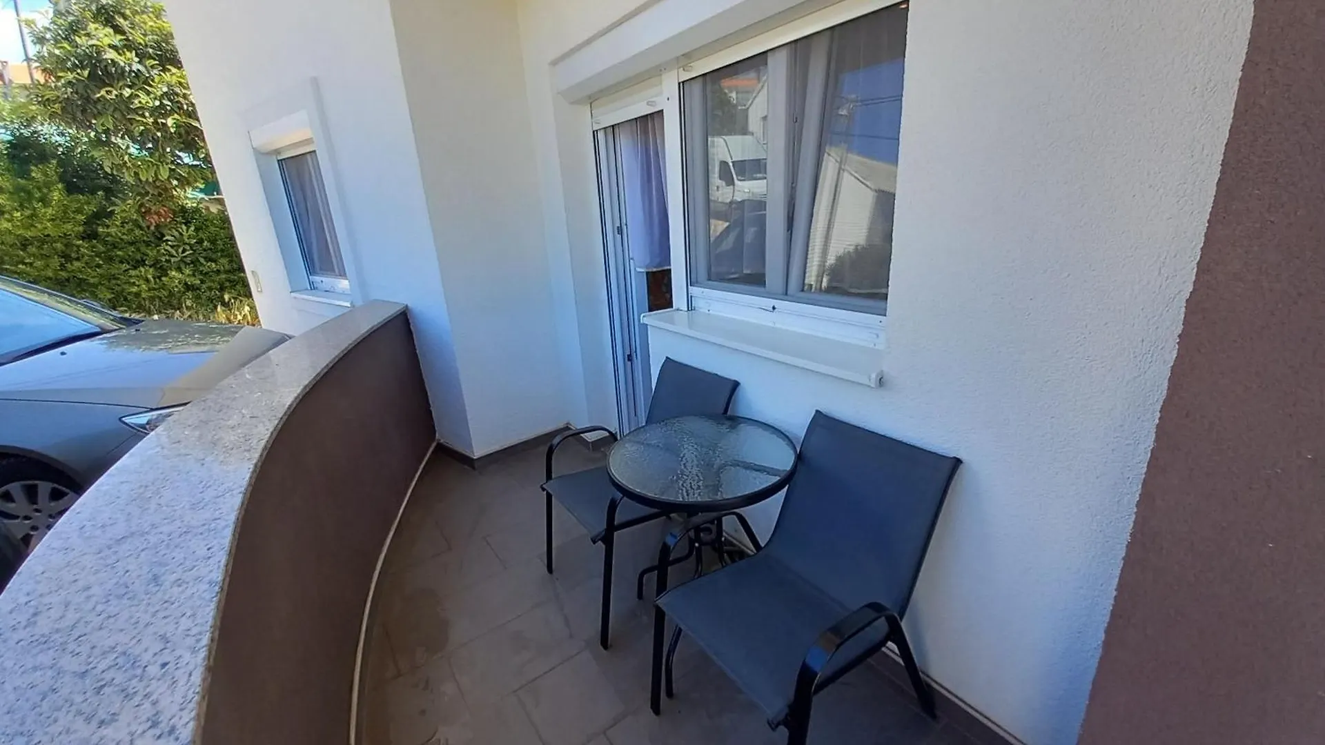 Apartment Jelena - Cozy Two Bedroom Apartment Only 70M From The Beach, Diklo - 자다르