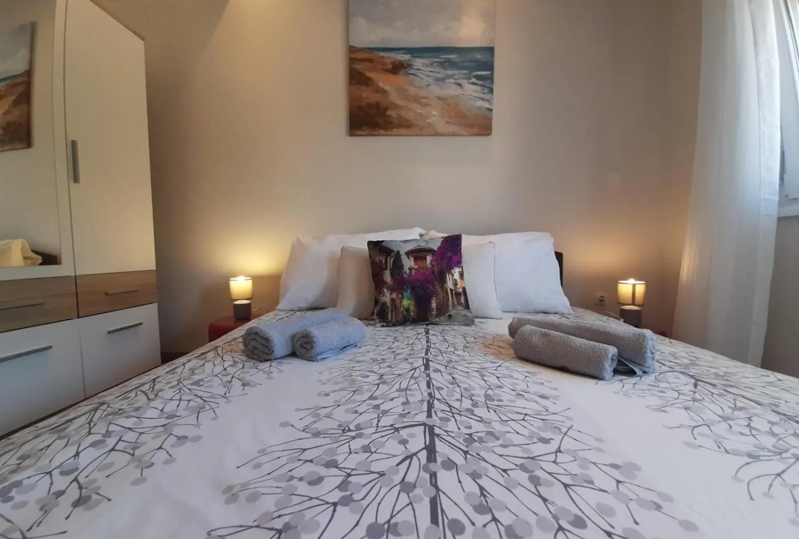 Apartment Jelena - Cozy Two Bedroom Apartment Only 70M From The Beach, Diklo - 자다르 크로아티아
