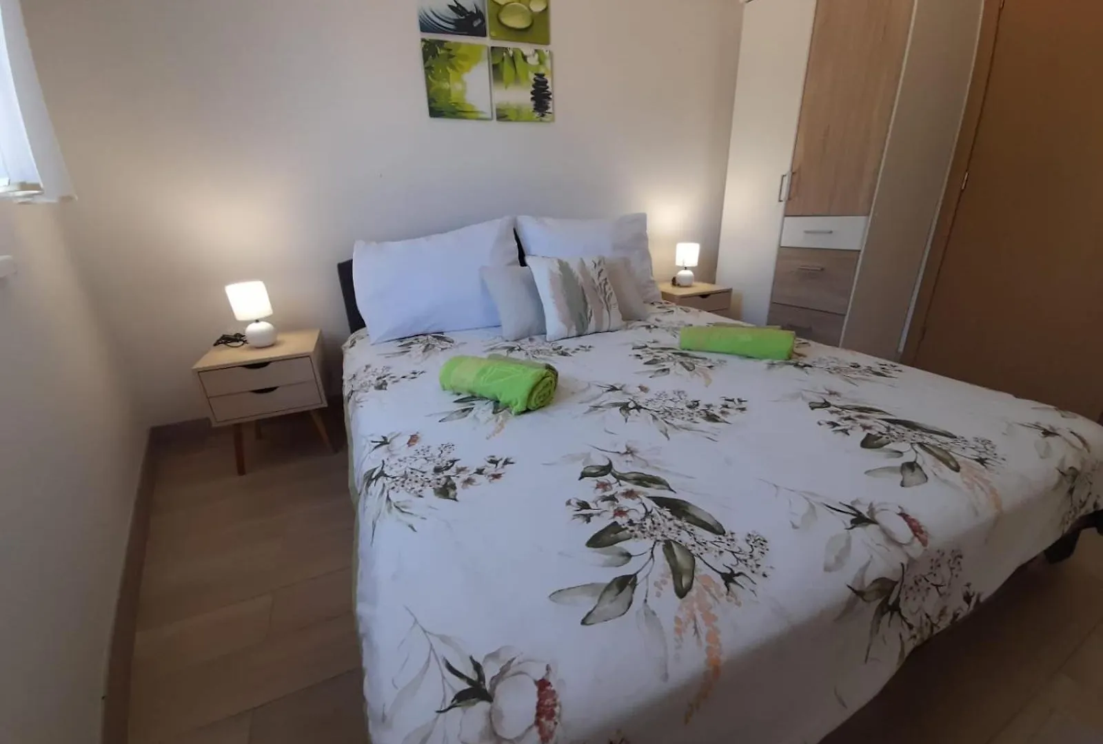 Apartment Jelena - Cozy Two Bedroom Apartment Only 70M From The Beach, Diklo - 자다르 크로아티아