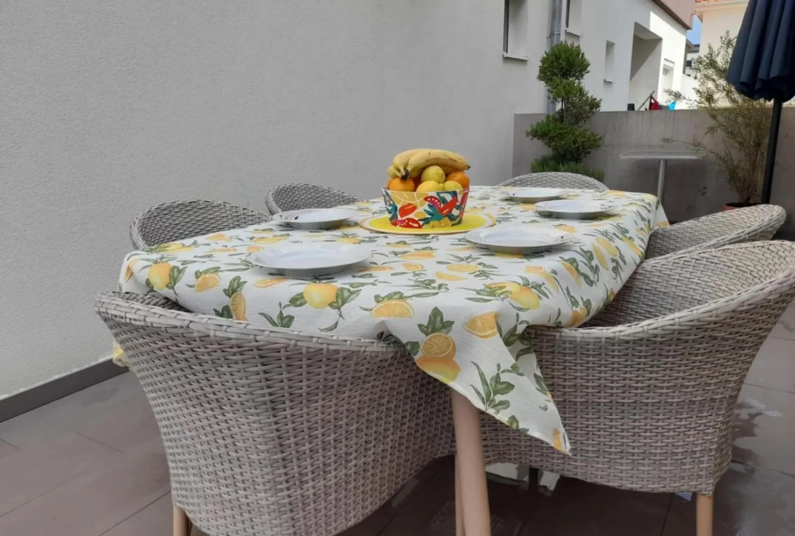 Apartment Jelena - Cozy Two Bedroom Apartment Only 70M From The Beach, Diklo - 자다르